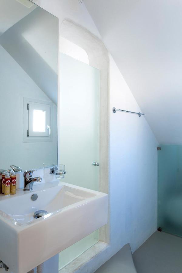 Kostantis Summer Villas And Suites ออร์นอส ภายนอก รูปภาพ